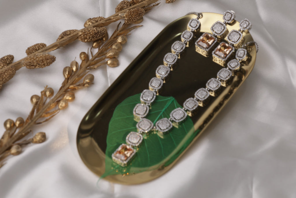 White Stone Crystal Necklace Set