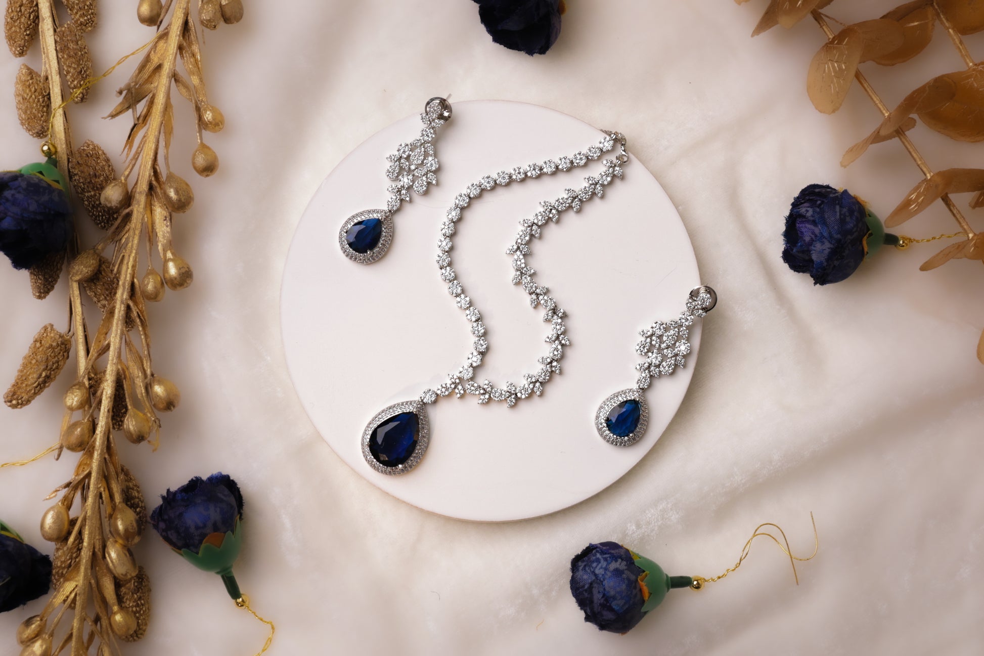 Elegant Sapphire Blue Jewelry Set