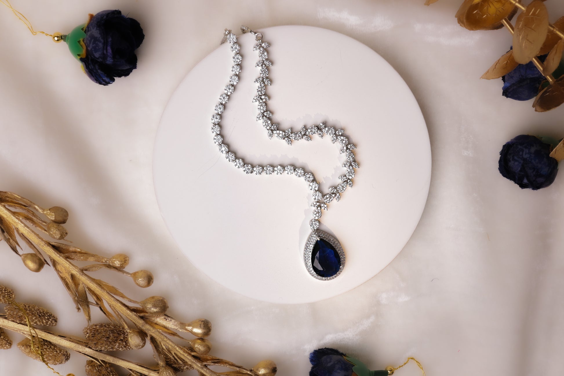 Elegant Sapphire Blue Jewelry Set