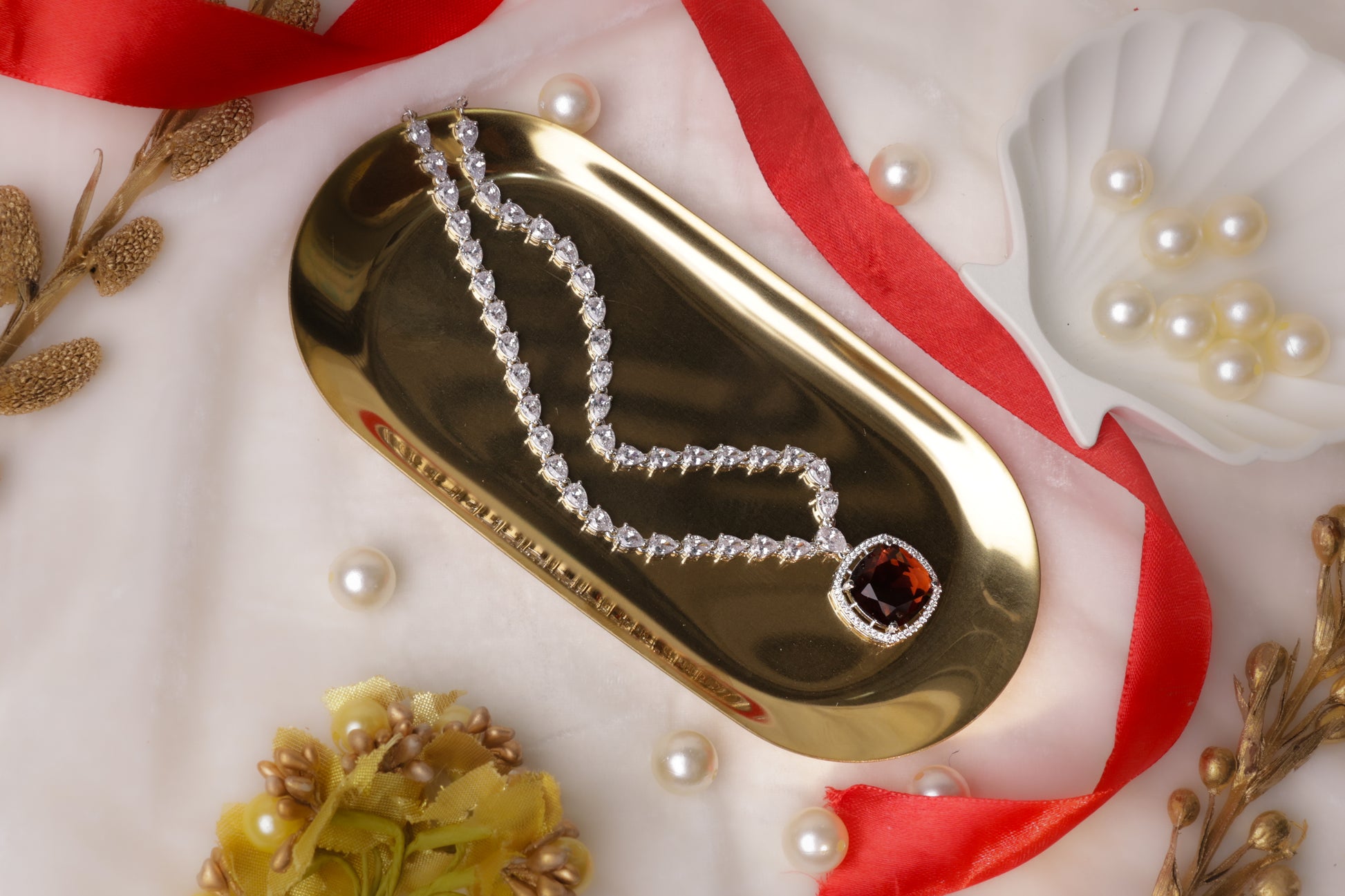 Luxurious Garnet Necklace Set
