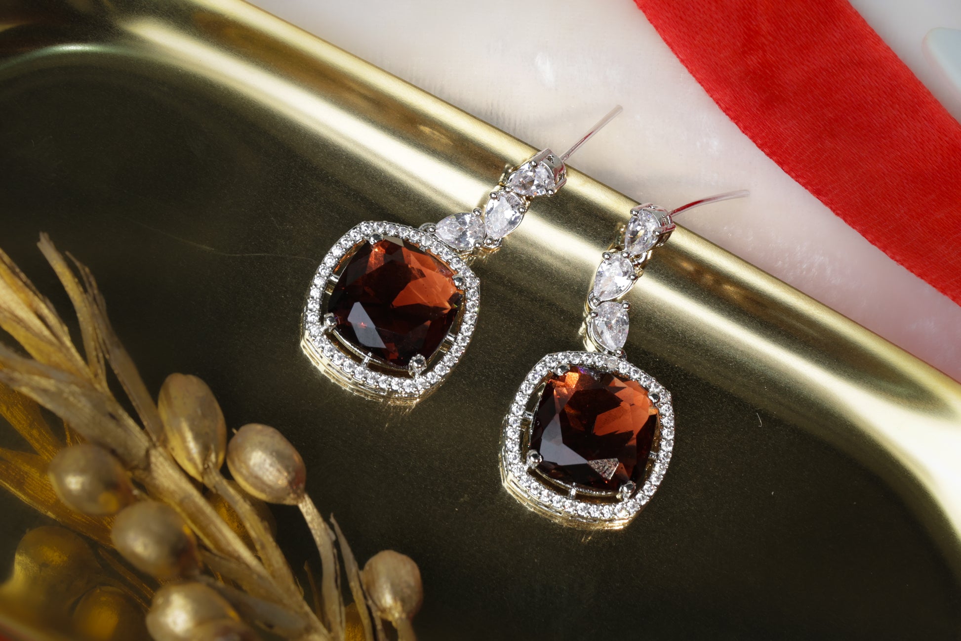 Luxurious Garnet Necklace Set