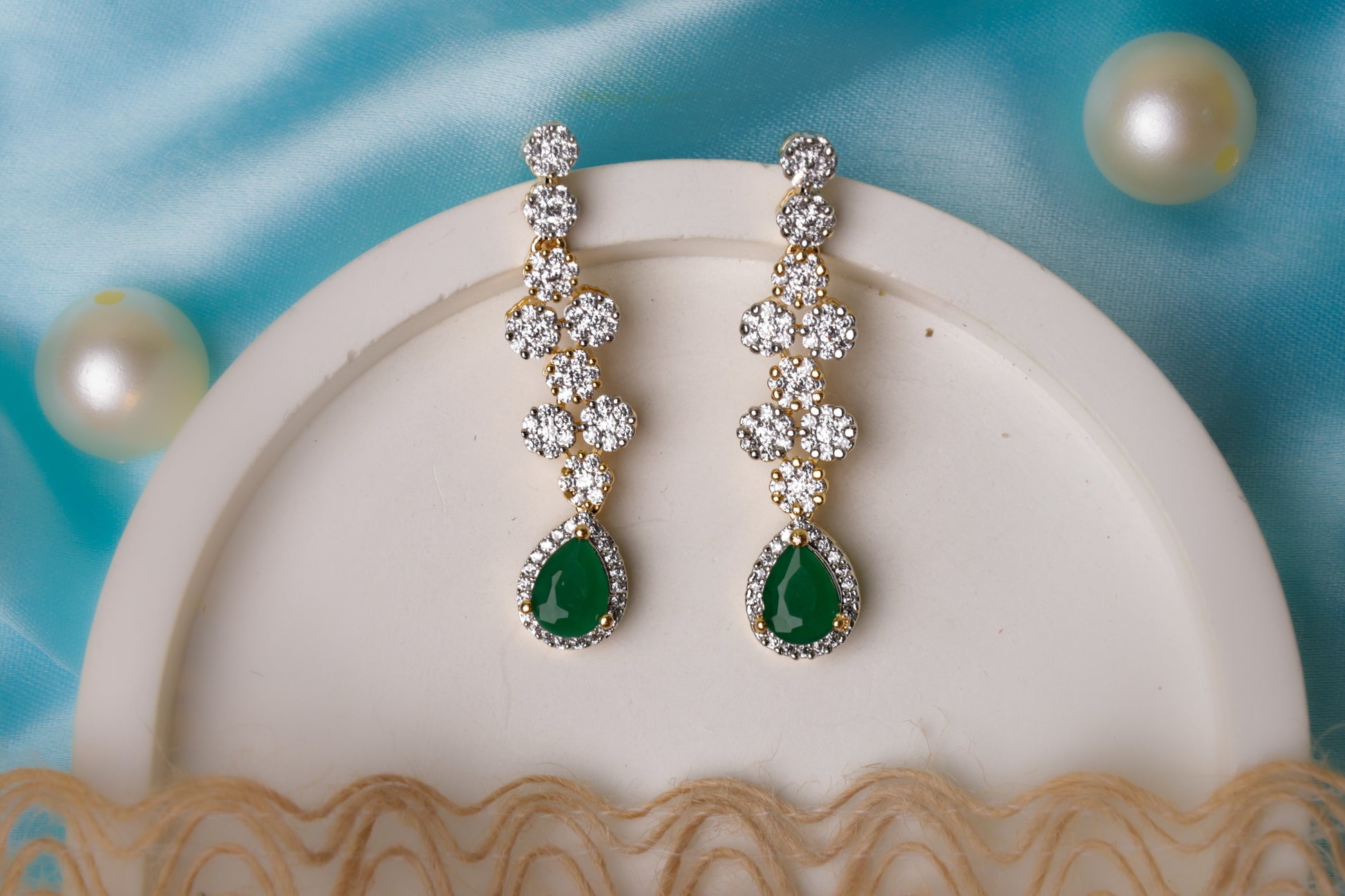 Sparkling Necklace Set with Emerald Teardrop