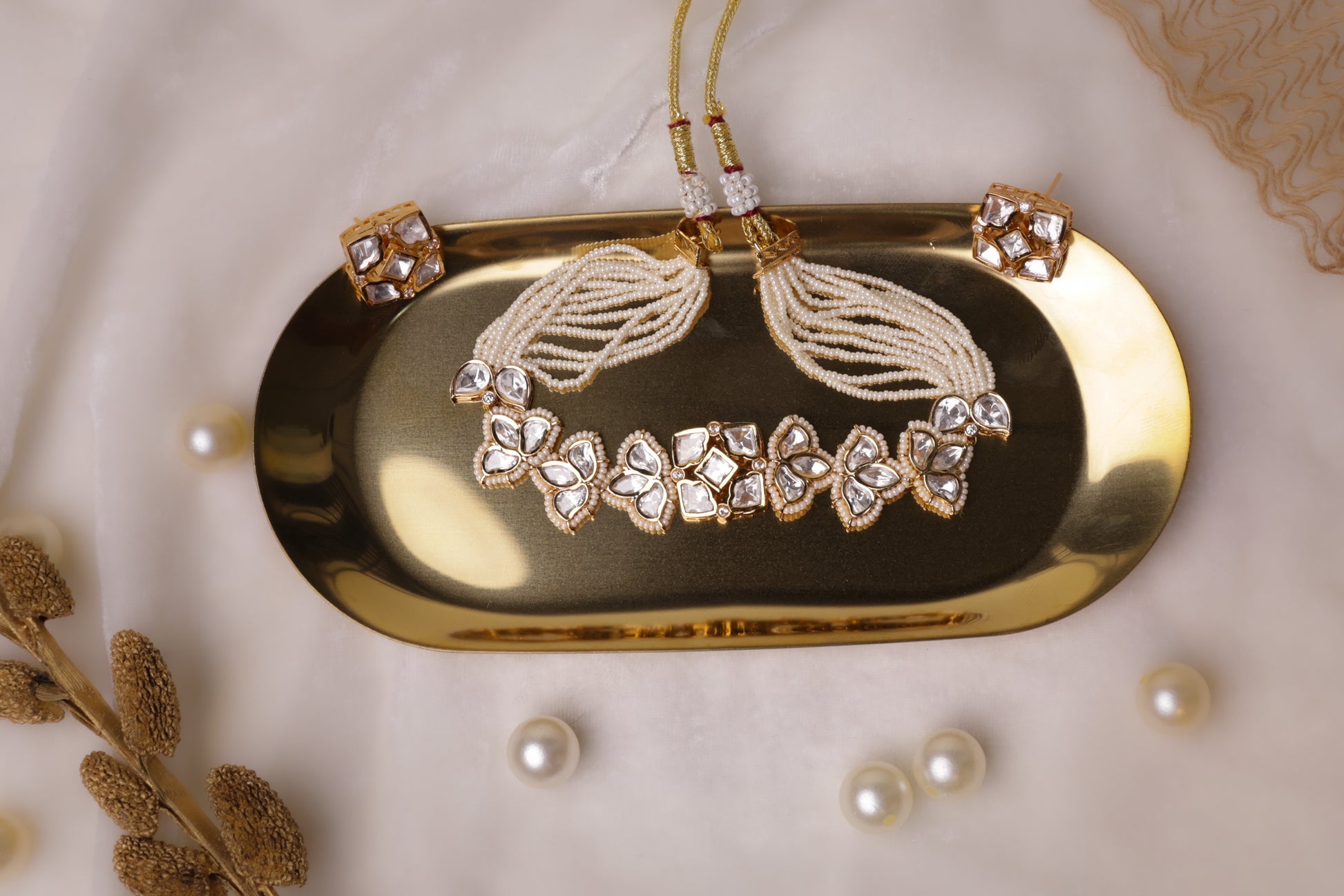 Elegant Kundan & Pearl Choker Necklace