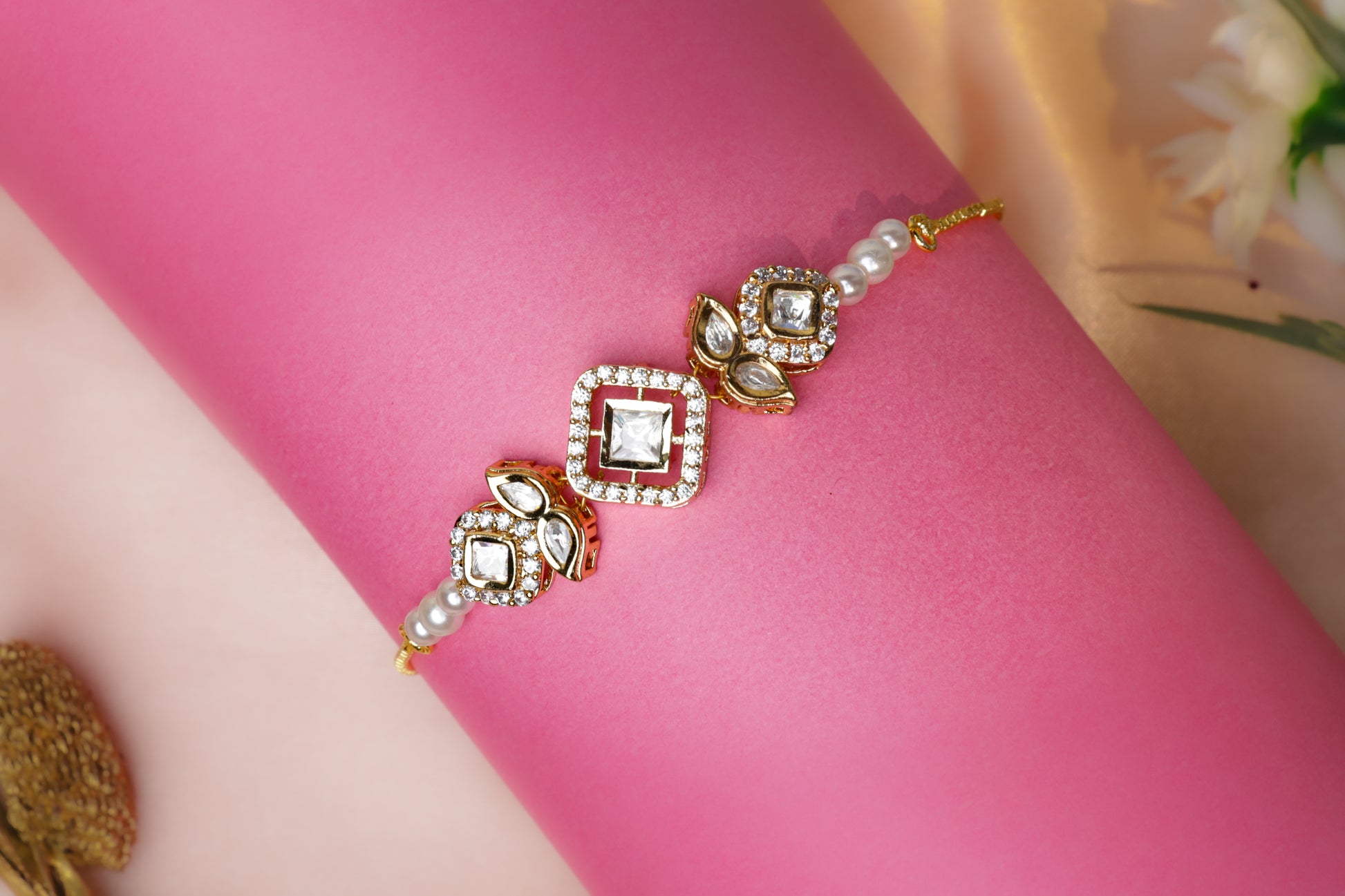 Regal Kundan Pearl Bracelet