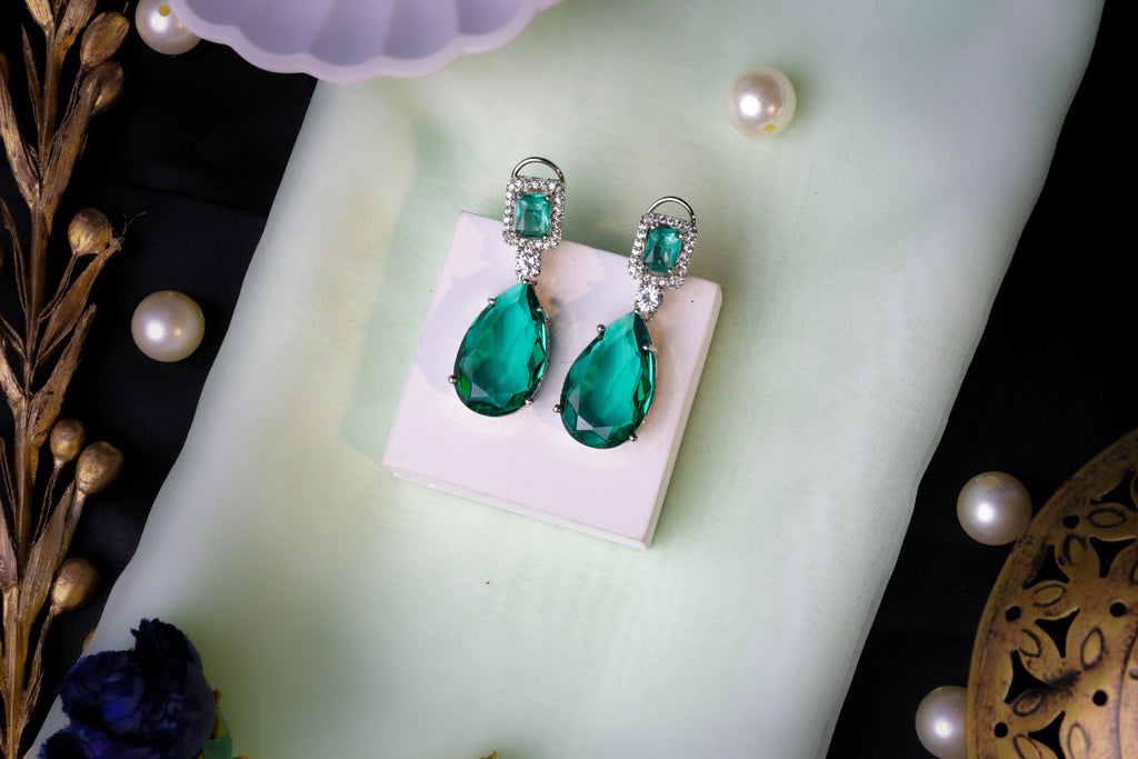 Elegant Emerald Teardrop Earrings