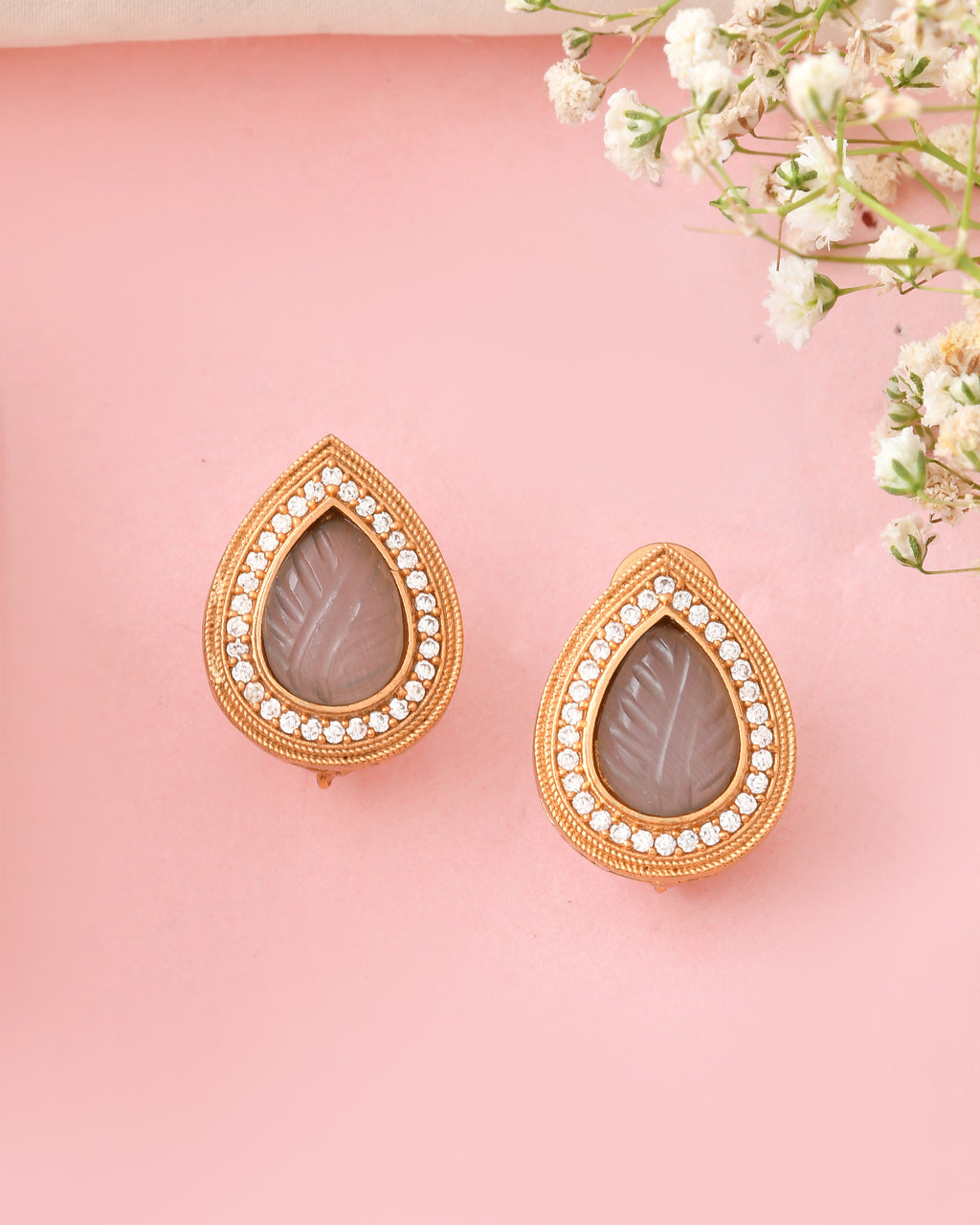 Traditional Gold Necklace Set