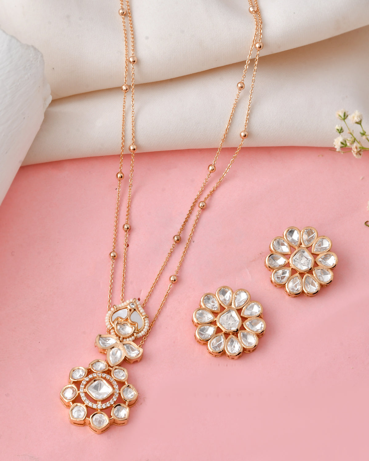 Traditional Kundan Pendant Set