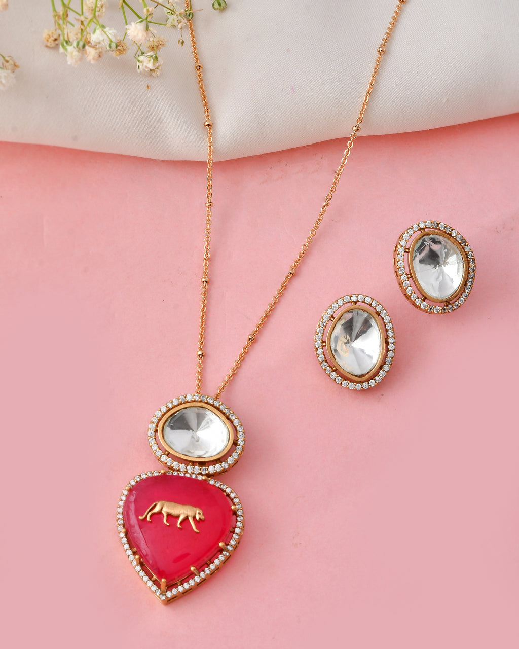 Royal Heart Red Kundan Pendant Set