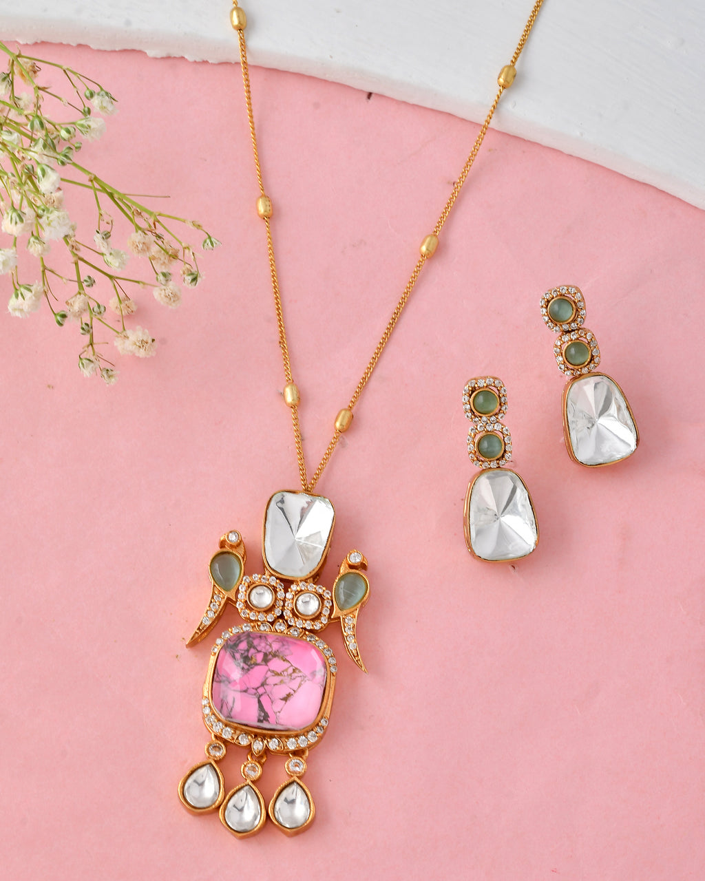 Statement Pink Stone Kundan Pendant Necklace Set