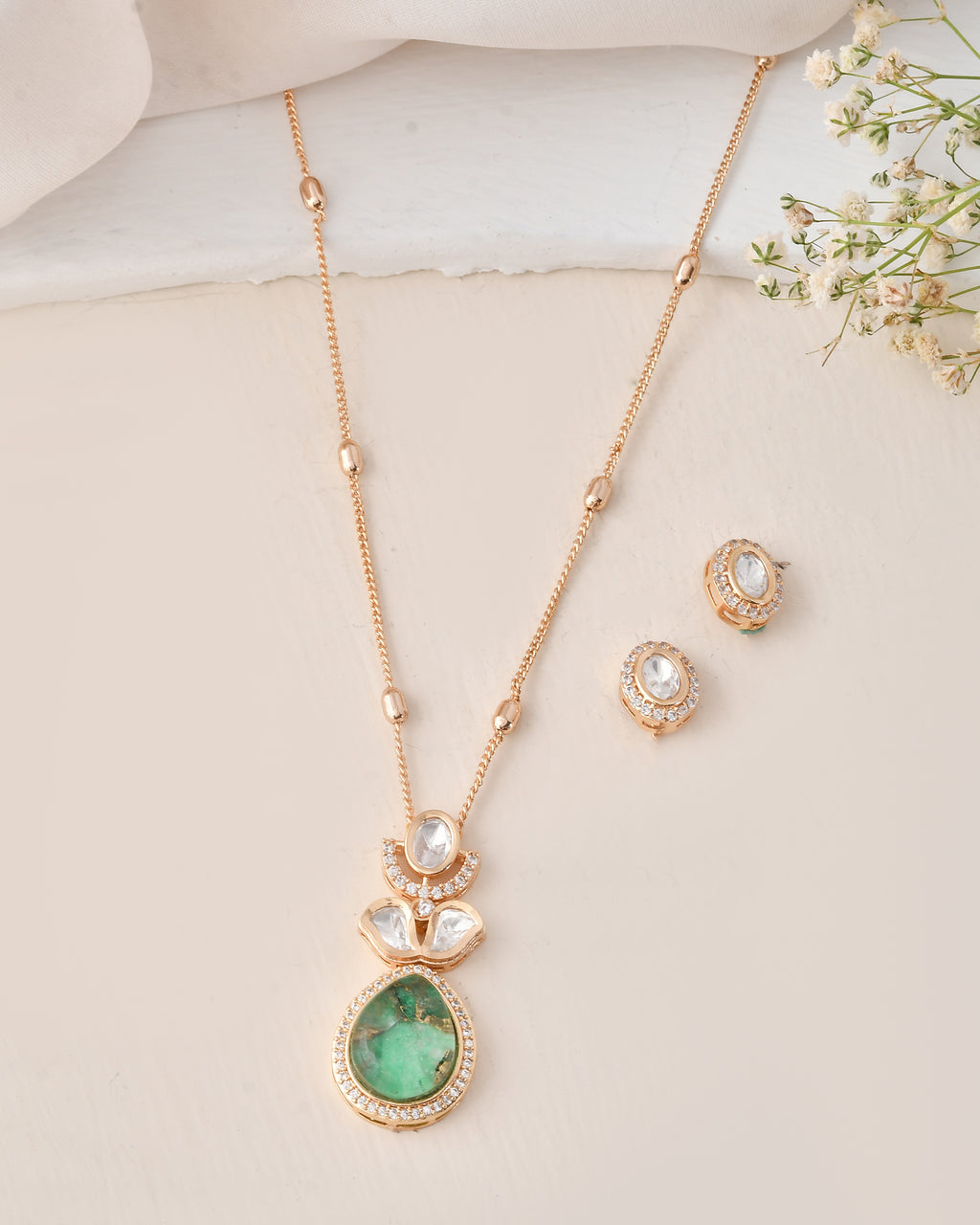 Elegant Green Stone Pendant Necklace Set