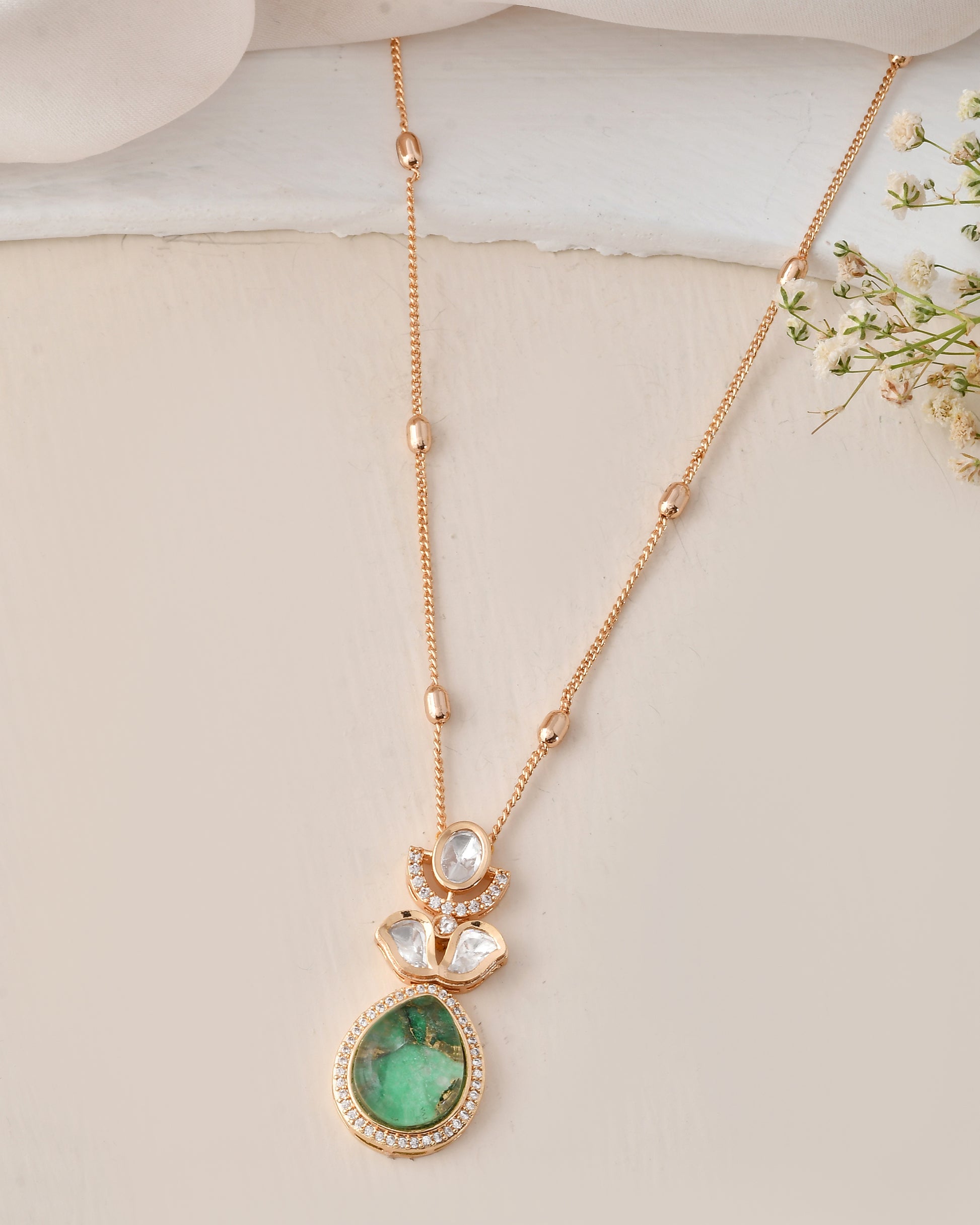 Elegant Green Stone Pendant Necklace Set