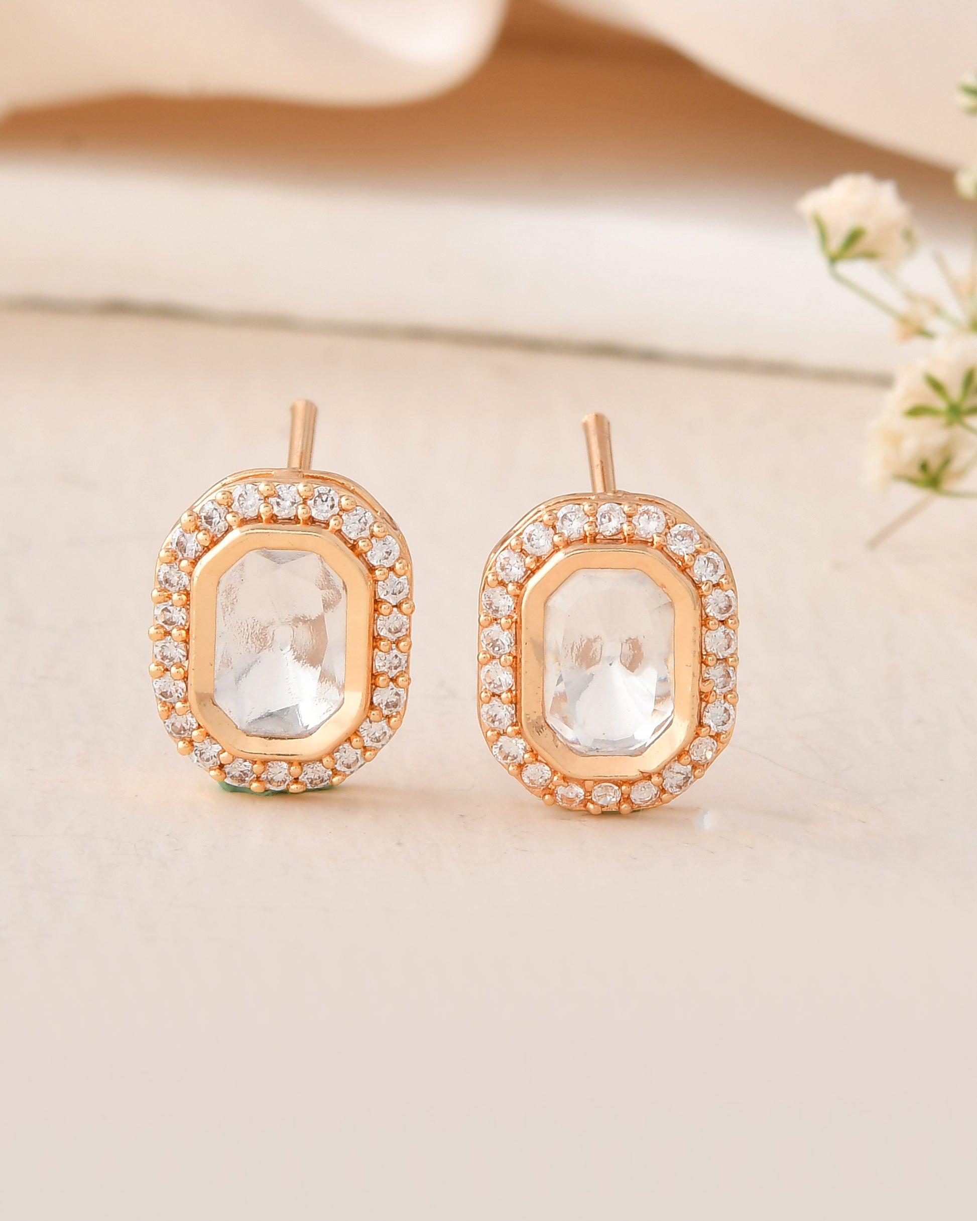 Elegant Gold-Plated Necklace Set