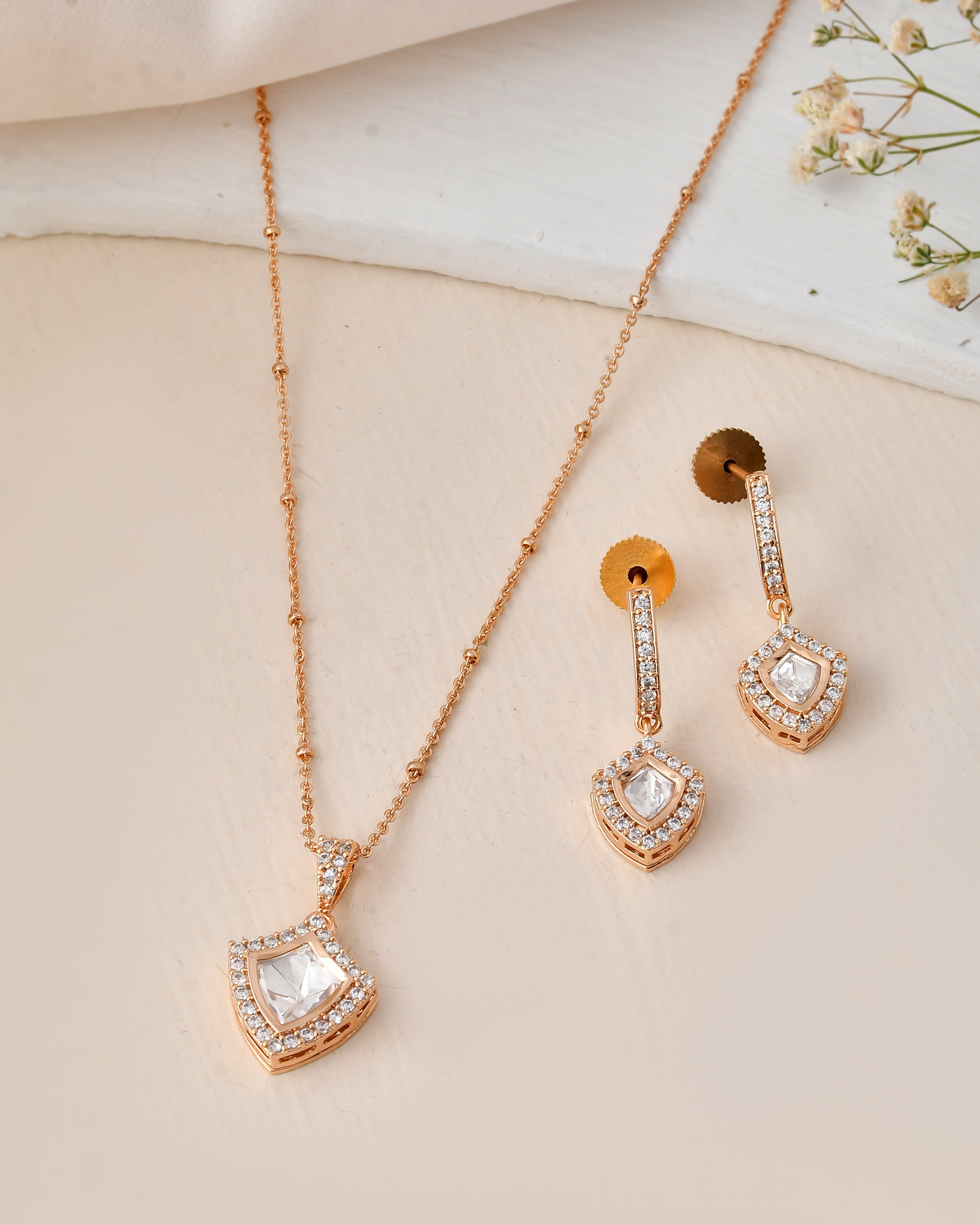 Elegant Rose Gold Plated Earrings & Pendant Set